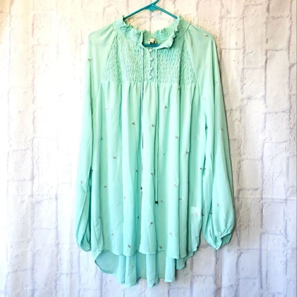 HAYDEN LOS ANGELES Sheer Flowy Blouse 1X